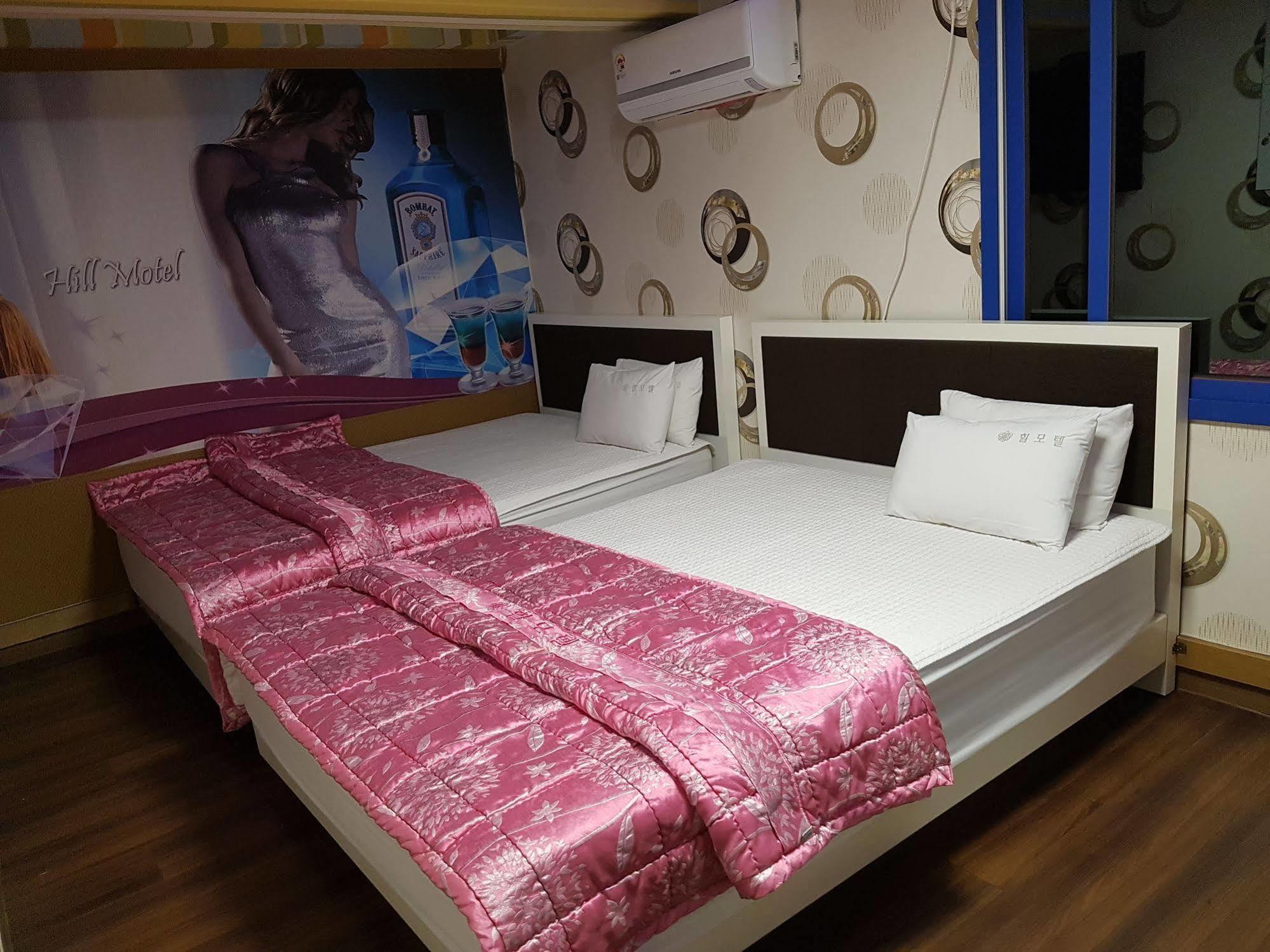 Hill Motel Пусан Екстер'єр фото